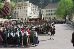 Kreuzsegnung Südtirol Bild 3